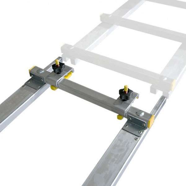 Echelle de toiture à crochet avec possibilité de rallonges.