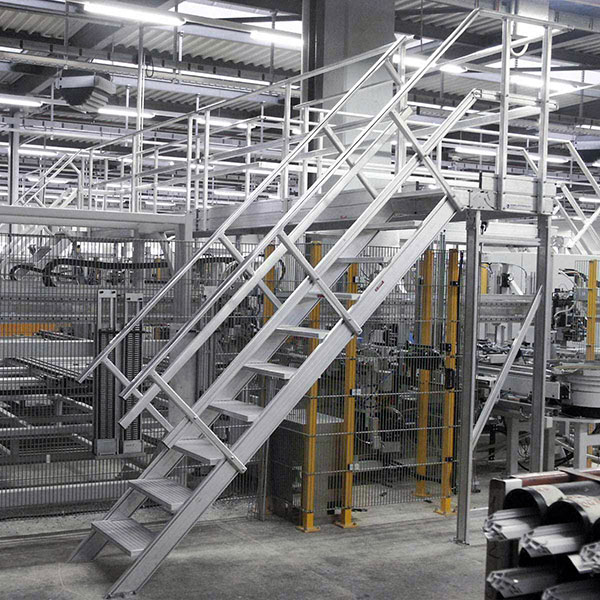 escalier industriel 221109