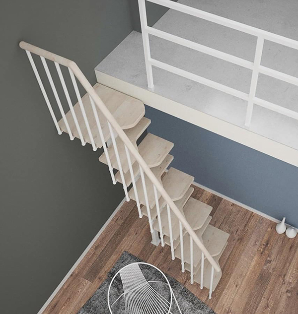 escalier mini en bois
