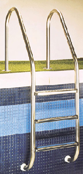 scaletta piscina situazione