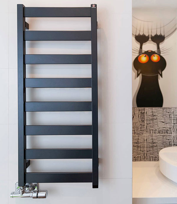 scaldasalviette bagno stretto bambino vivo nero