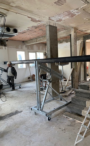 gerbeur leve poutre chantier